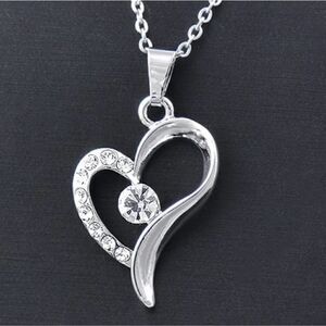 Simple Style Heart Shaped Chain and Pendant in Titanium Inlay Rhinestone…